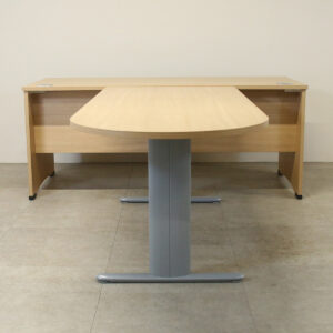 Straight Oak 1800mm Desk with D Extension