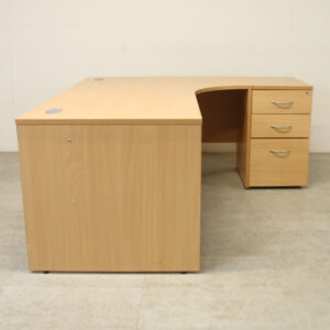 Beech 1800mm R/H Crescent Desk with D/H Pedestal