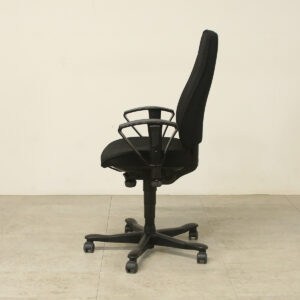 Kinnarps Black Operators Chair