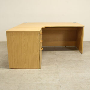 Sven Oak 1600mm L/H Crescent Desk with D/H Pedestal