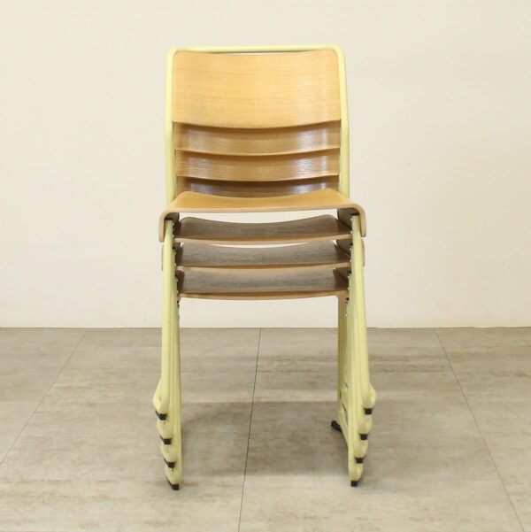 VG&P Utility Canteen Chair