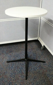White 1020h Poser Table