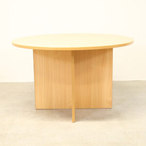 Beech 1200 diameter Meeting Table