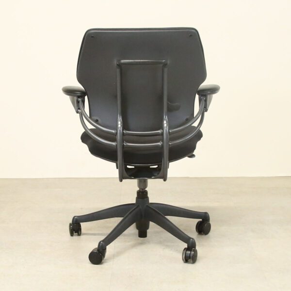 Humanscale Freedom Black Operators Chair