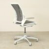 Humanscale Diffrient Mesh Back Operators Chair