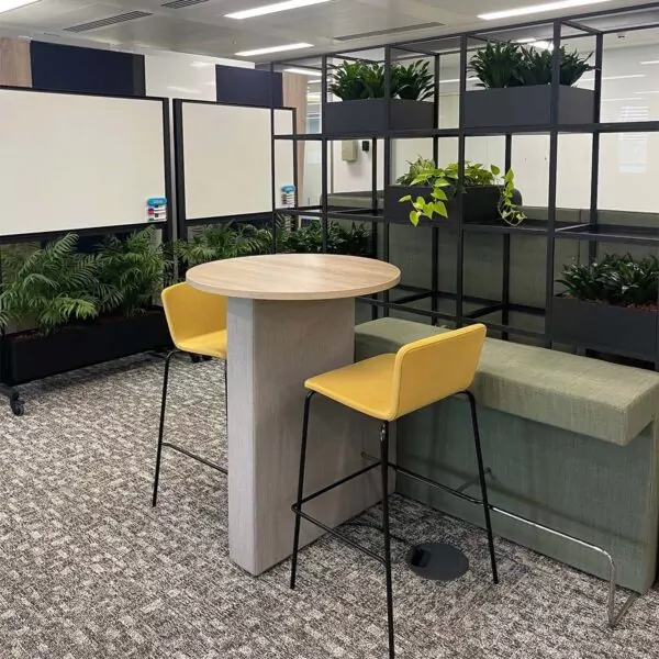 Orangebox Border Green & Grey R/H Bench with Table with Power/Data