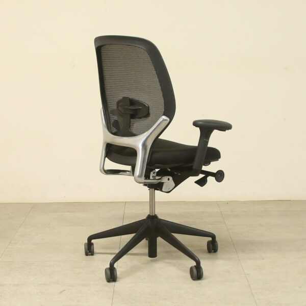 Orangebox Ara Black/Green Tint Mesh Back Operators Chair - ENV359