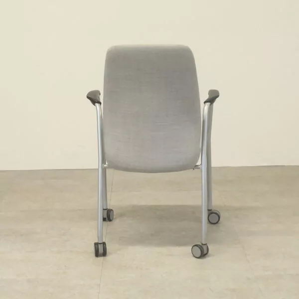 Kinnarps Grey Meeting Chair