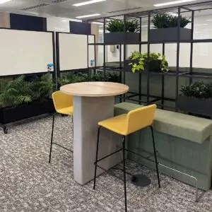 Orangebox Border Green L/H Bench with Table with Power/Data