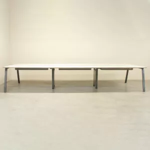 White 1400mm pods of desks - MAR001