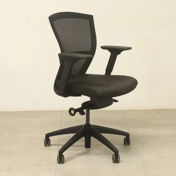 Bestuhl E1 Black Mesh Back Operators Chair - ENV423