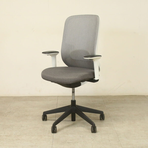 Orangebox Grey Mesh Back Operators Chair - TOM012