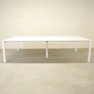 Pod of 4 White 1400mm Desks - ENV407
