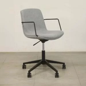 Orangebox Cubb-12 Grey Meeting Chair on Castors - KGM006