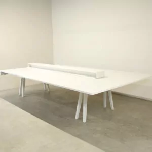 Vitra Joyn Pod of 4 Straight White Desks with Meeting Point