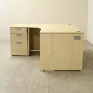L&P 1600mm L/H Maple Desk with D/H Pedestal