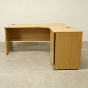 Sven Oak 1600mm R/H Crescent Desk with D/H Pedestal