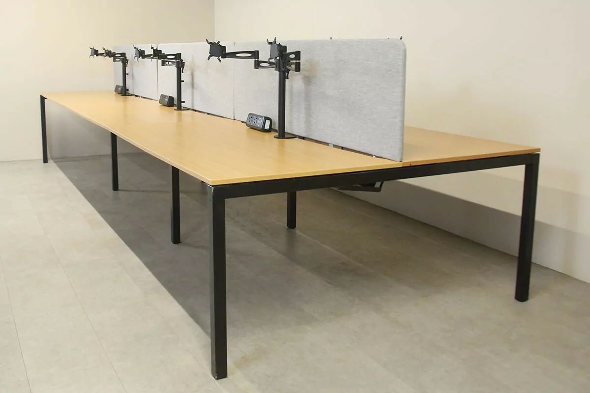 Techo Pod of 6 Straight 1600mm Oak Desks with Screens, Dual Monitor Arms and Power/Data